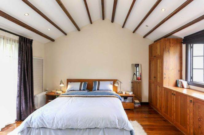  Stylish 1br old house + Terrace nr Jing'an Temple    M1/7/10   