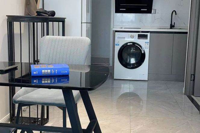 Spacious-Fashion-lift-near the Jiangan Monastery-1Br-1lvr-Jiangning rd-Jingan area/L7/13