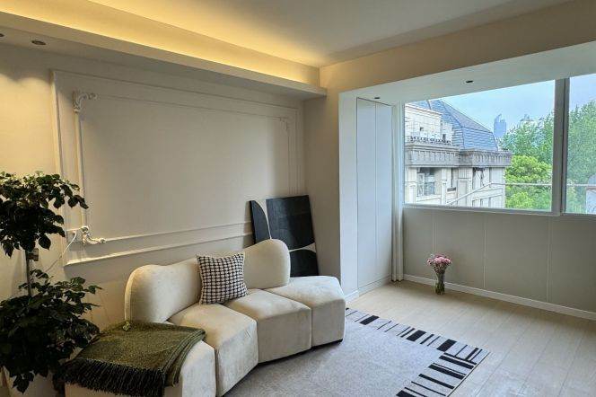 Impressive 1BR Apt + elevator | Jiao Tong Univer.L10&11 | LOFT 8.8K