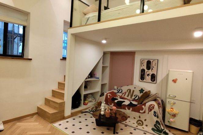 Spacious and modern one bedrooms near iapm 