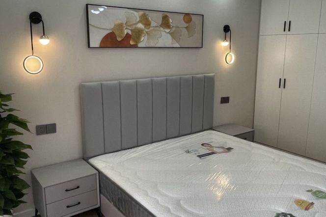 Renovated 1br apt with CA,floor heating, nr Jiaotong University,Line 10