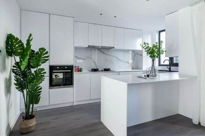 modern 3brs floor heating open kitchen modern furniture near Century park line 9 only 23.5K