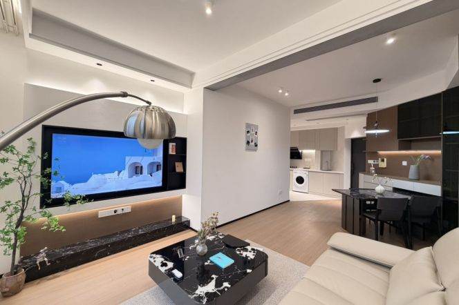 modern 2brs floor heating modern furniture in Gubei Golden pedestrian street 17K