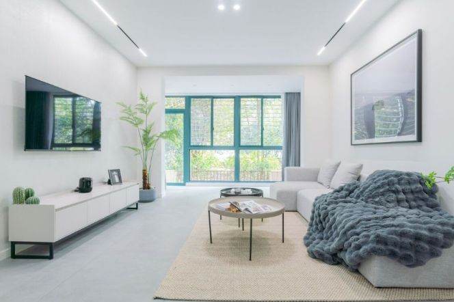 1Garden, 3Br 2Ba 131Sqm, Xujiahui, L1/3/4/9/11