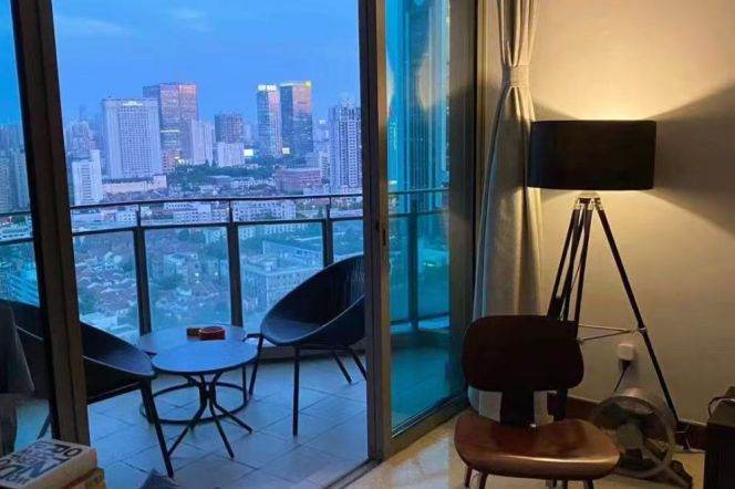 Jing’an Four Seasons- Decent 2beds - prime location- nice view - line 2/12 West Nanjing road 