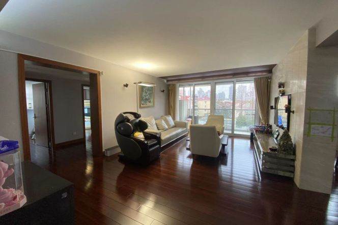 4+1 Rooms, 2 Baths with Open Balcony, Gym, Swimming pool, 228 sqm @ Jiangsu station L2&11