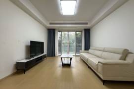 brand new modern 2brs floor heating open balcony near Huang pu river IFC 20.6K
