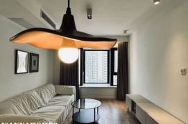 Elevator building 1bedr+balcony with floor heating INrXujiahui Metro