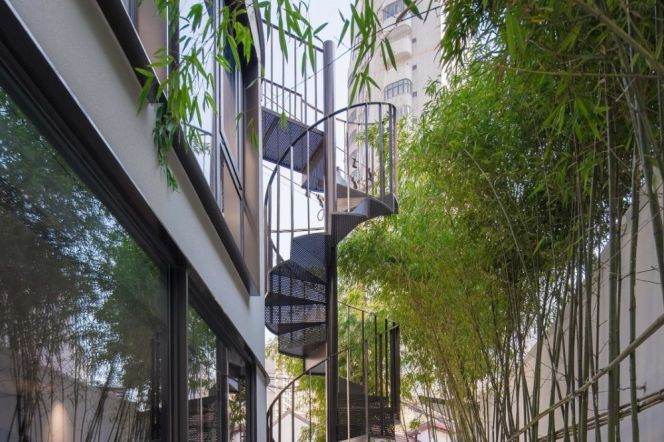 A Timeless Masterpiece | 300m² Modern Townhouse on South Bund