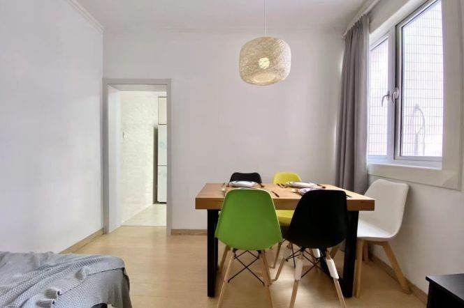 Elevator 2Brs/1Lr/1Bt apt nr Changping rd,M7/14