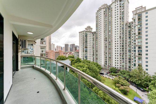 Elevator 2br-Dapu Road - 4 minutes to Line 9 - Dapuqiao