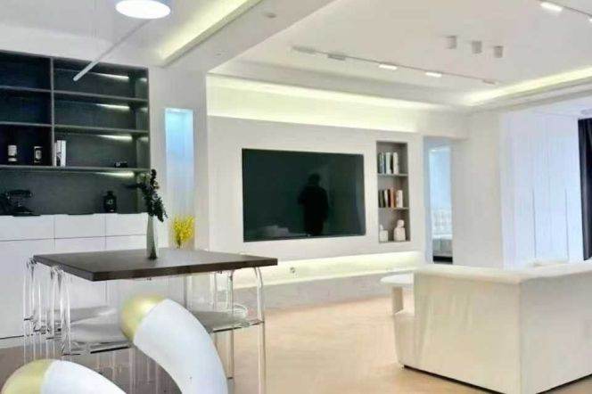 Elegant 3BR 2BA Elevator Apt nr Zhongshan Park