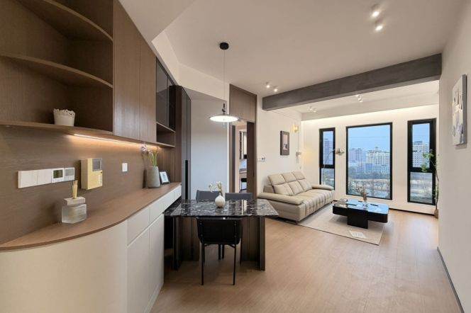 modern 2brs floor heating modern furniture in Gubei Golden pedestrian street 17K