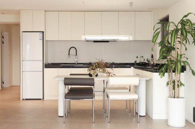 Designer 3 BR with Panoramic Views | High-Floor Luxury at Kerry Everbright City