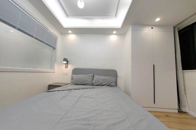 2br, subway L9&L2,14, Lujiazui Center, near the Bund, Key, 9.2k