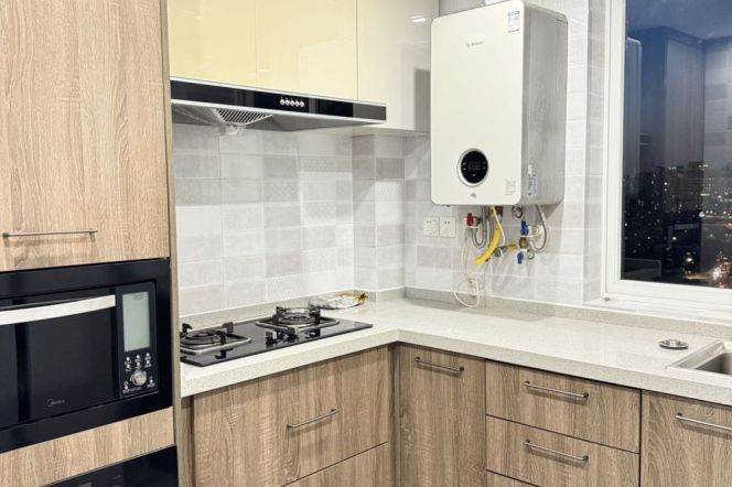 modern big 3brs floor heating modern furniture near su zhou river line 2,12,13 only 15.5K