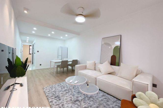 Large size livingr 1bedr I clean entrance 2F INrJiangsuRd metro