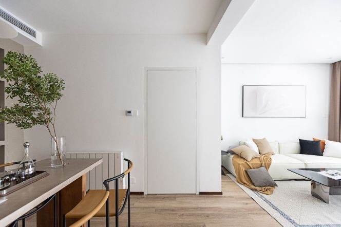 Designer 2-Bedroom with Skyline Views | High-Floor Luxury at Joy Residence | Near Hanzhong Rd Metro