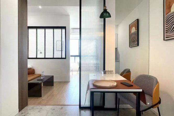 1 br near L14 wuding rd station+elevator