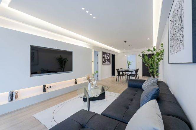 Good view 2brs&2baths with balcony near Dapuqiao