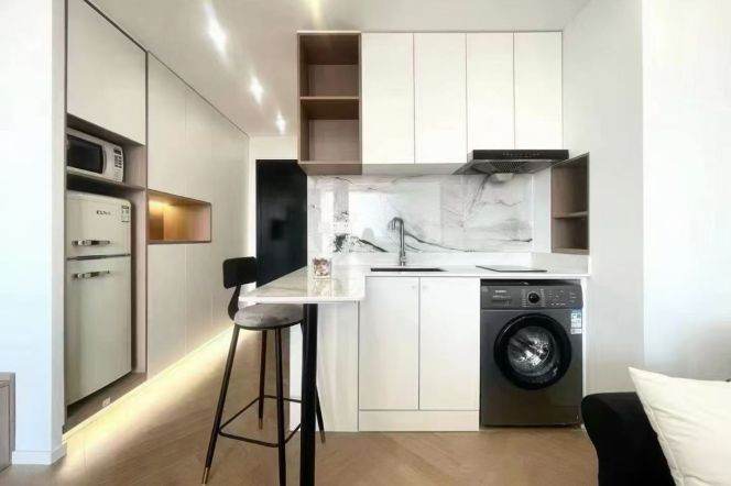 1 br near L14 wuding rd station+elevator