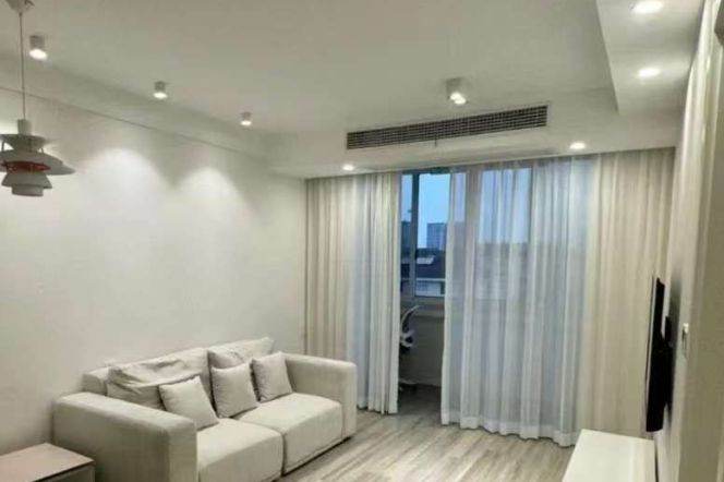 Lovely modern 1 BR w elevator near Wujiaochang