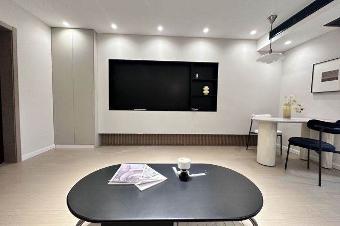 1br, subway L2 Century park, New, bright, balcony,  8.8k