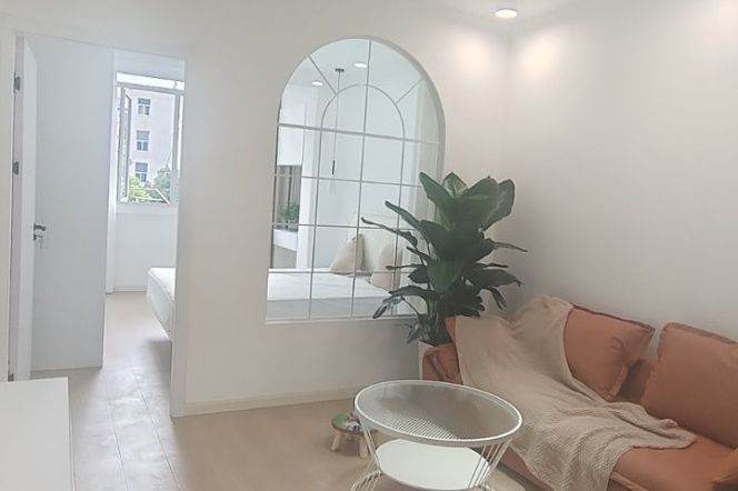 Well-Lighted 1Br/2Lr/1Bt with Floor heating/Central AC@L2/3/4 Zhongshan Park 