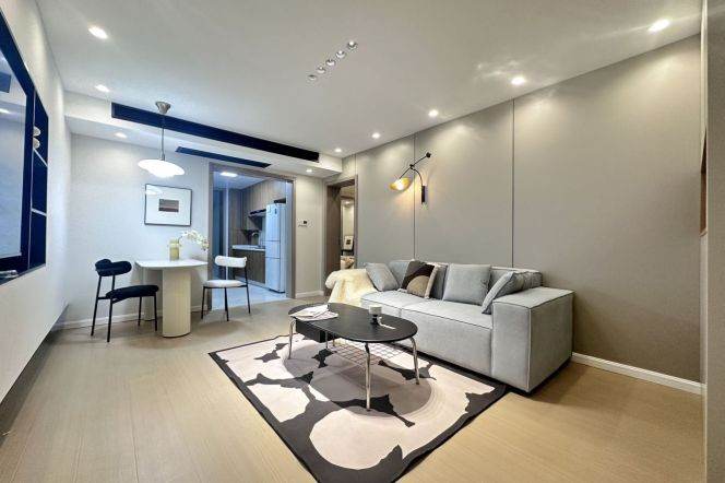 1br, subway L2 Century park, New, bright, balcony,  8.8k