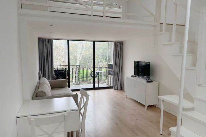 Delicate loft 1+1brlane house Changle Rd