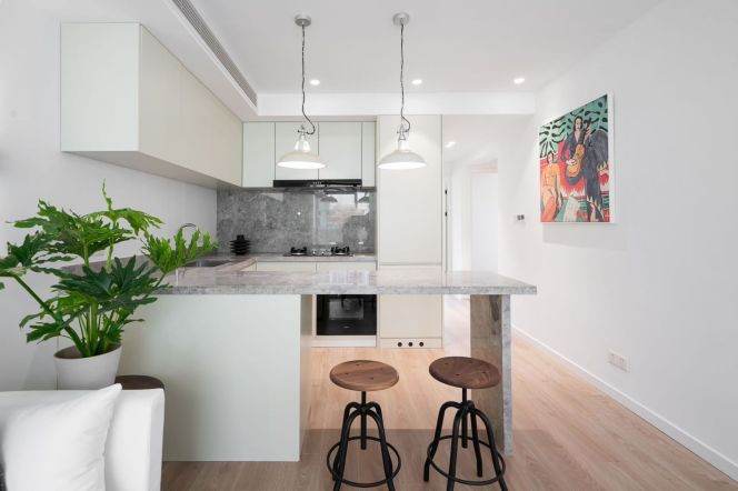 line 2/12 west nanjing road -2beds elevator- quiet unit -greenery view 