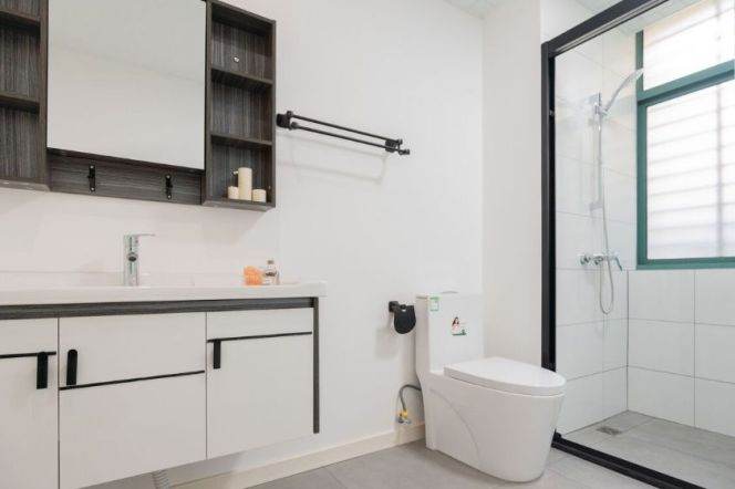 1Garden, 3Br 2Ba 131Sqm, Xujiahui, L1/3/4/9/11