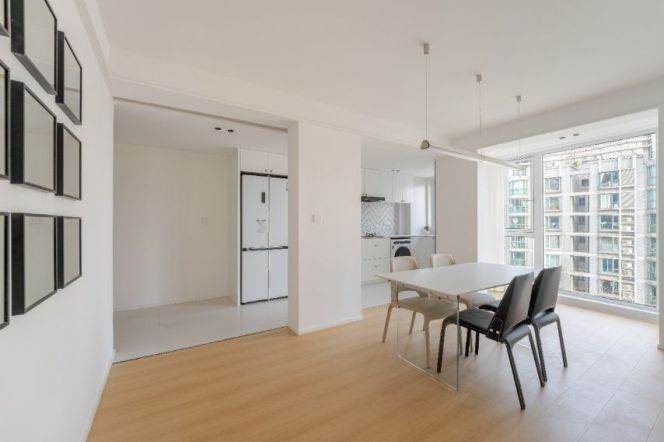 Shanghai railway station, 3Br 2Ba 155Sqm, L1/3/4