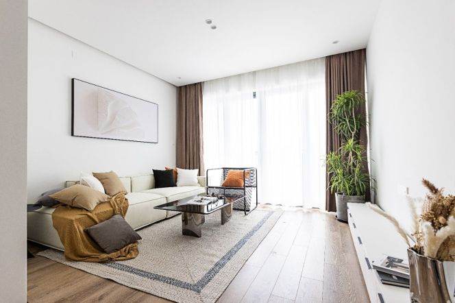 Designer 2-Bedroom with Skyline Views | High-Floor Luxury at Joy Residence | Near Hanzhong Rd Metro