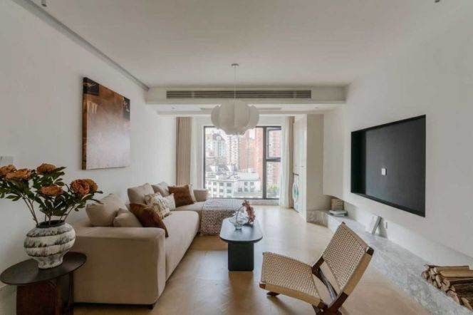 Creamy-Style 3BR 2BA Elevator Apt next to Changshou Rd Station