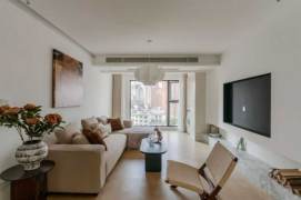 Creamy-Style 3BR 2BA Elevator Apt next to Changshou Rd Station