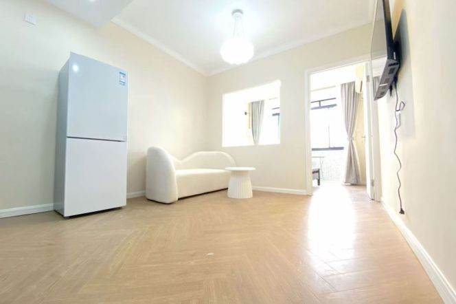 Modern 1Br/1Lr/1Bt apt nr South shanxi rd,M1/10/12