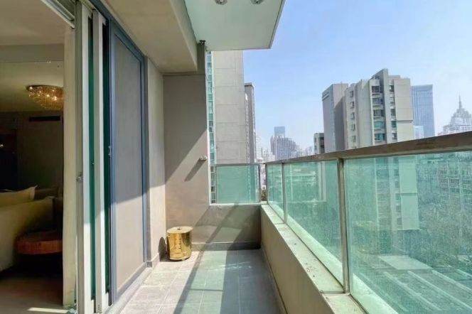 modern big 2brs open balcony modern furniture in Jing an temple line 2,7,14 only 19K