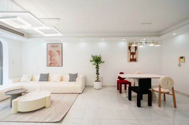 Beautiful 2brs@floor heating on Changshou Road