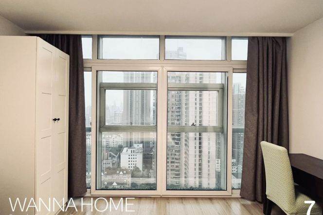 Good Pirce/Jiangsu Rd MT/Luxury Building/Fantastic View/Bathtub/Large Storages/Cozy2br