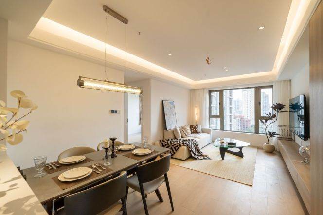 Quality community 2br-2bath with Floor heating near Line 10 Shanghai Library St.