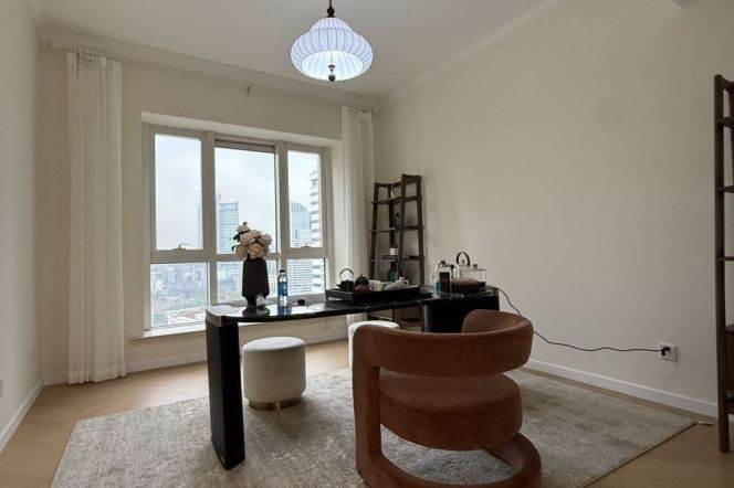 The Central Park 3br+1/3bt@Xintiandi with ceiling to floor windows 222sqm