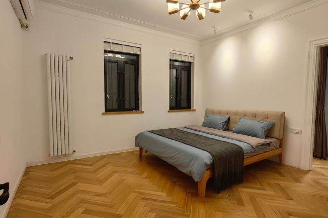 Xinle Road 3br will heating,200 meters to iapm