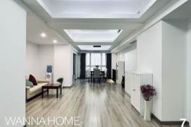 Good Pirce/Jiangsu Rd MT/Luxury Building/Fantastic View/Bathtub/Large Storages/Cozy2br