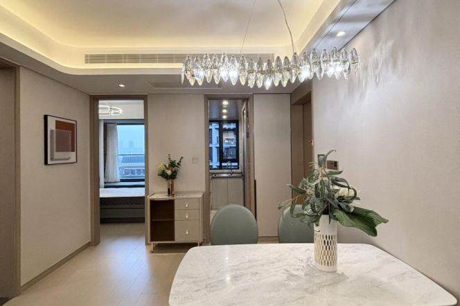 Stylish 2 br with floor heating + open balcony easy to NYU SH, L6/8/11