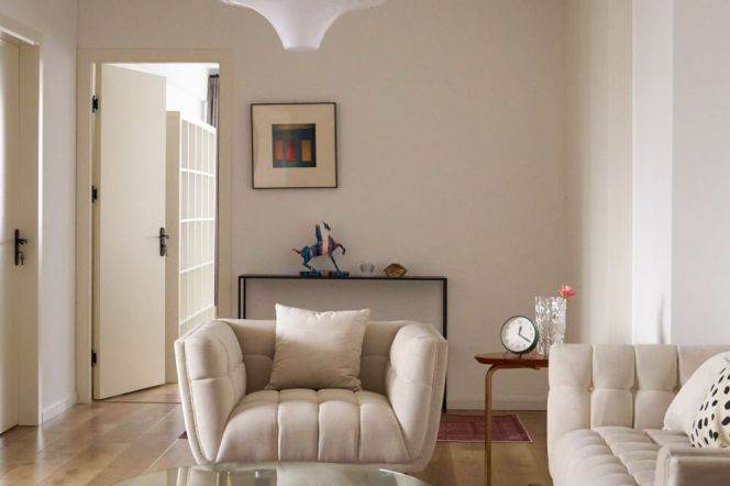 2 Brs, 2 Baths with Wall Heating/Central ac/Oven, 120 sqm @ Xintiandi station L10