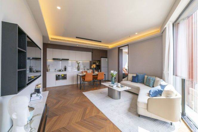 Exclusive Riverside Living on Suzhou Creek: Sophisticated 2BR Serviced Residence
