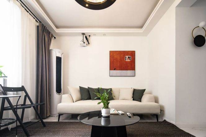 Luxury 3BR Apartment in Jing'an City | High Floor with Open Balcony 