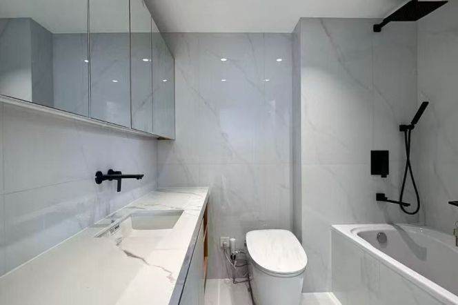 Wutong District, big 3brs underfloor heating + balcony, 7-9 Zhaojiabang Road Station