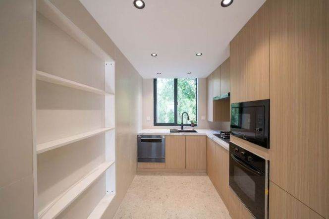 Wukang rd, 1Balcony 2Br 2Ba 110Sqm, Changshu rd. L1/7